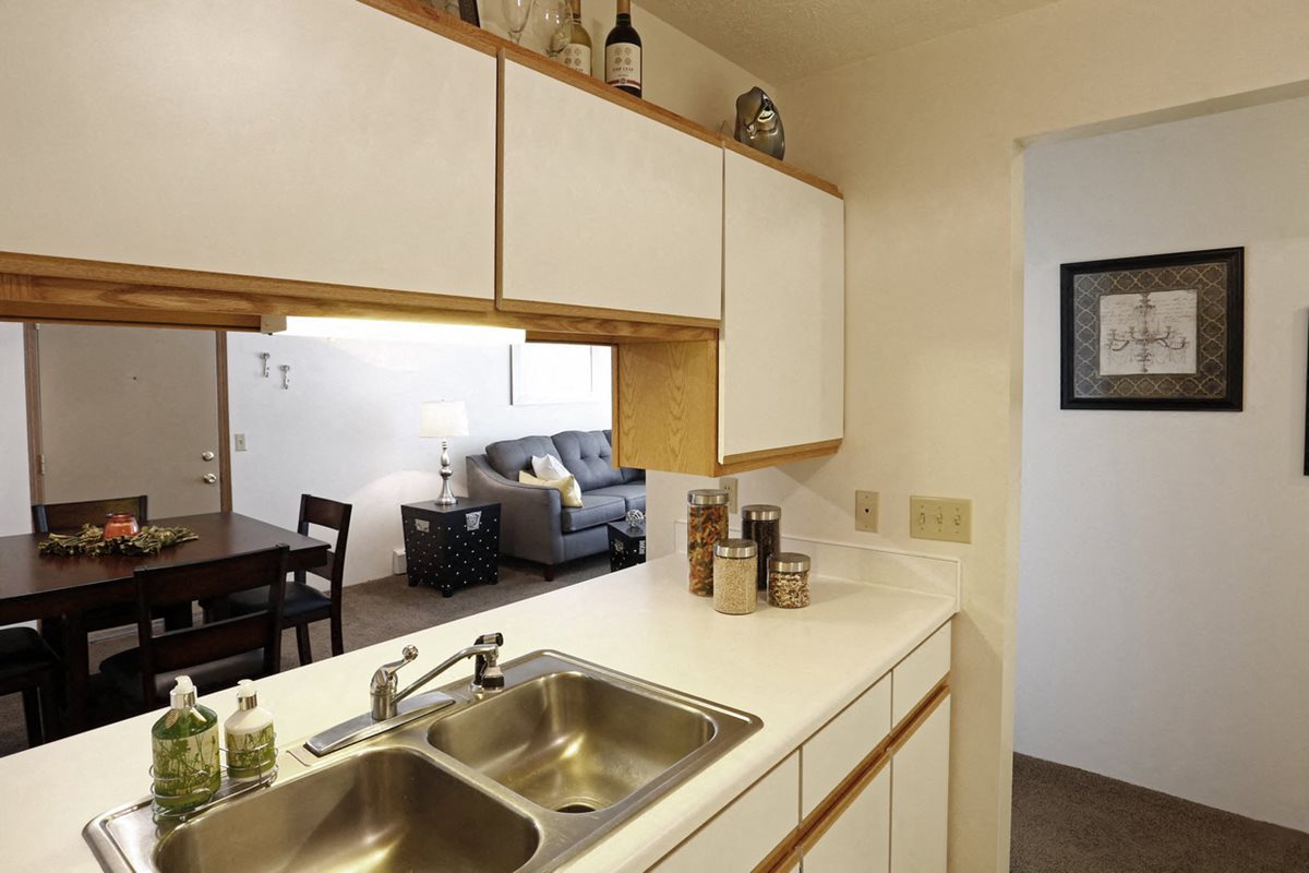 Davis Estates Apartments